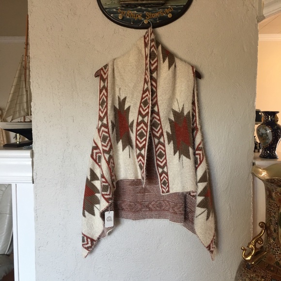 Open Front Southwestern Tribal Print Fuzzy Cardigan NWT One Size - Picture 1 of 9